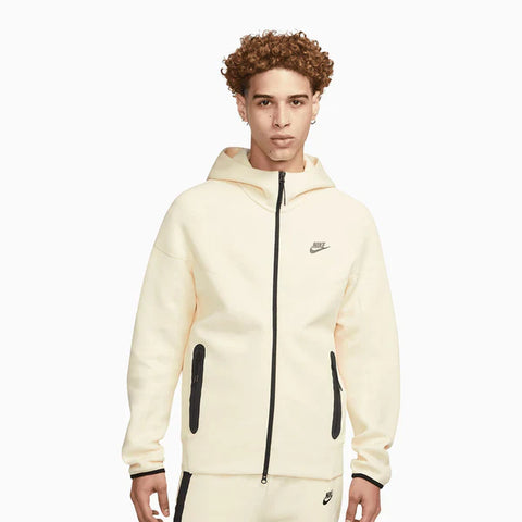 Nike Men’s Tech Fleece Windrunner Tracksuit