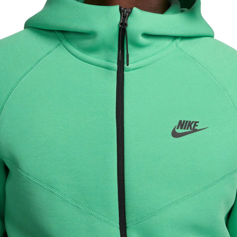 Nike Men’s Tech Fleece Windrunner Tracksuit